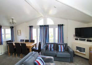 Typical Signature Lodge 4