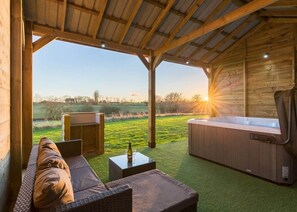 Bowbrook Lodges, Pershore