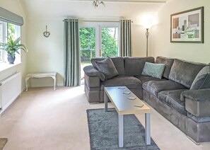 Holly Lodge