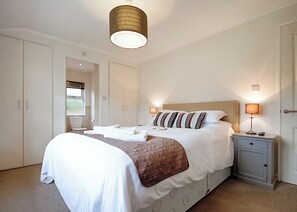 Gwenver - Caddy’s Corner Lodges, Carnmenellis, Nr Falmouth