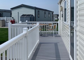 Purn Gold 6 - Riverside Holiday Village, Bleadon, Weston-Super-Mare