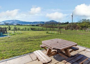 The Ayton - South View Retreat , Great Busby