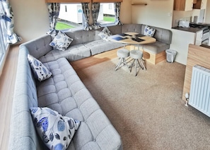 Gold Plus 2 (No Decking) - Clarach Bay Holiday Village, Clarach Bay, Nr Aberystwyth