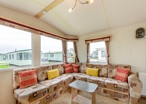 The Rowan Caravan Pet Friendly - Rowanbank Caravan Park, Beckfoot, Silloth