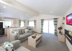 Swanley Lodge - Springhouse Country Park, Slaley, Hexham