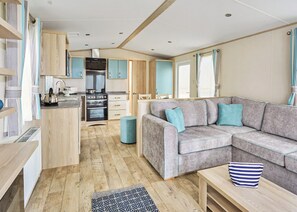 Typical Laidback Coastal 3 (Pet) | Trevornick, Holywell Bay