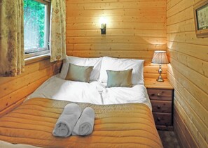 Badger Lodge - Goodiford Mill Lakes, Kentisbeare, Nr Cullompton