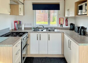 Country Holiday Home Four - Bossiney Bay, Tintagel