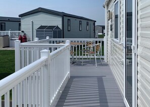 Purn Gold 8 - Riverside Holiday Village, Bleadon, Weston-Super-Mare
