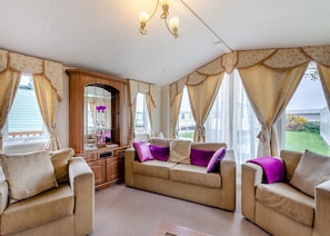 The Rowan Caravan - Rowanbank Caravan Park, Beckfoot, Silloth