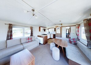 Gold Plus 2 (Pet) - Clarach Bay Holiday Village, Clarach Bay, Nr Aberystwyth