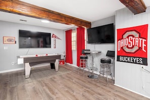 Spielezimmer