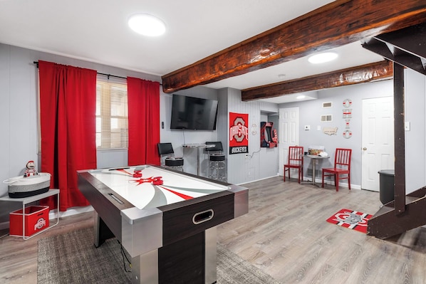 Spielezimmer