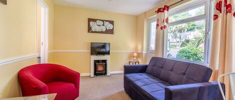 Gold 2 Bedroom Chalet - Brixham Holiday Park, Brixham, Torbay