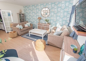 Ladram Seaview Apartment - Ladram Bay Holiday Park, Budleigh Salterton