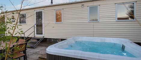 Carew 3 - Noble Court Holiday Park, Narberth