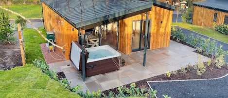 Lodge 2 Bed VIP - The Warrens at Foxtail, Gledrid, Chirk