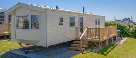 Freshwater 3 - Meadow House Holiday Park, Summerhill, Amroth