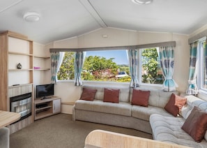 Freshwater 3 - Meadow House Holiday Park, Summerhill, Amroth