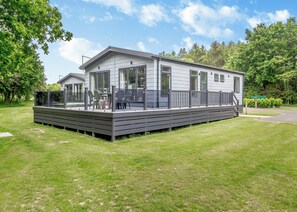 Chappel Lodge - The Essex Country Club, Earls Colne, Colchester