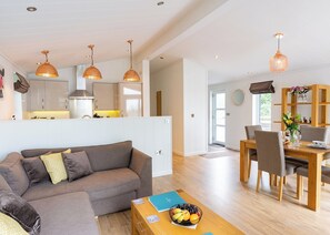 Otters View Lodge - Henfields Country Retreat, Cannington