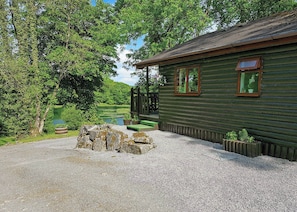 Ash Lodge