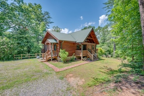 Welcome to Forever Home Cabin!