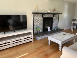 Living room (1)