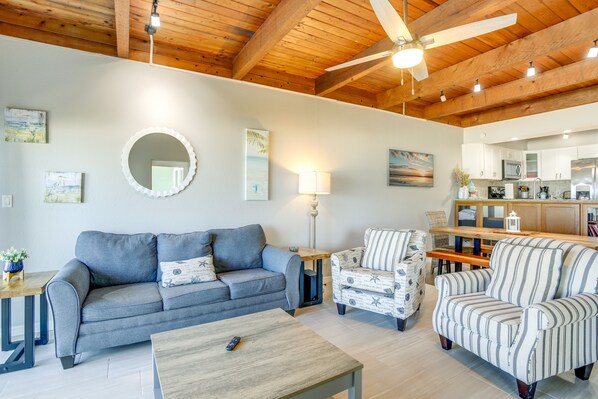 Indian Shores Vacation Rental | 2BR | 2BA | Access Only By Stairs | 1,100 Sq Ft