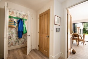 Partridge Lodge - ground floor cloakroom and WC at the entrance