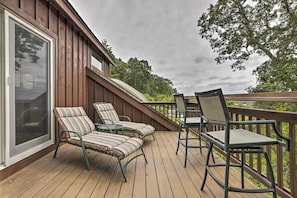 Elevated Deck | Spectacular Views