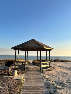 Strand