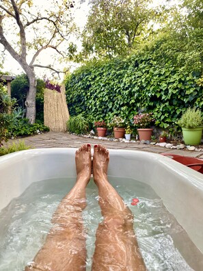 Bain à remous extérieur