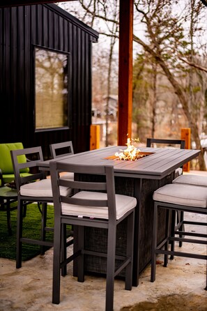 Firepit Dining Table on lake side.