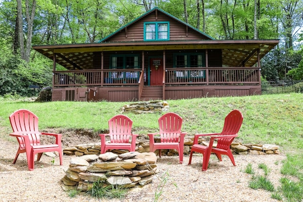 Welcome to our Hillside Hideaway