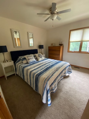 Main bedroom with queen bed