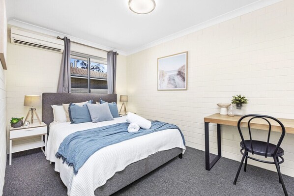 Master bedroom with study desk, a/c & WIR