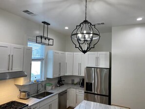 Amazing modern kitchen with all new appliances, and Keurig coffee/tea maker