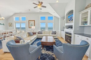 Surf or Sound Realty - 1026 - Jekyll's Hideout - Great Room -1
