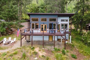 Waterfront home faces east, overlooking Garfield Bay