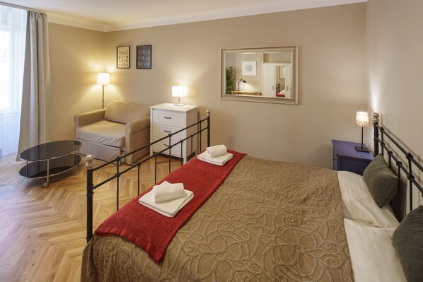 Living bedroom I. with double bed 180x200 cm, double sofa bed