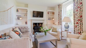 Living Room, Peartree Cottage, Bolthole Retreats