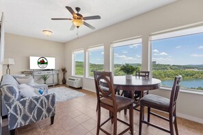 All-Season-Sunroom with a Great Lake View, Extra Dining Space, Sleeper and Cable TV