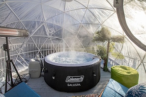 Bain à remous intérieur