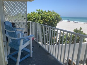 High sitting balcony chairs. Perfect for enjoying sunsets. 