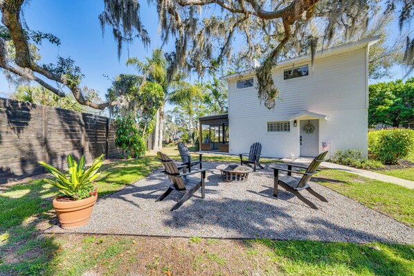 Clermont Vacation Rental | 1BR | 1.5BA | 1,152 Sq Ft | Step-Free Entry