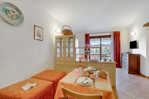 Living and dining room