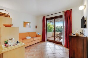 Living and dining room