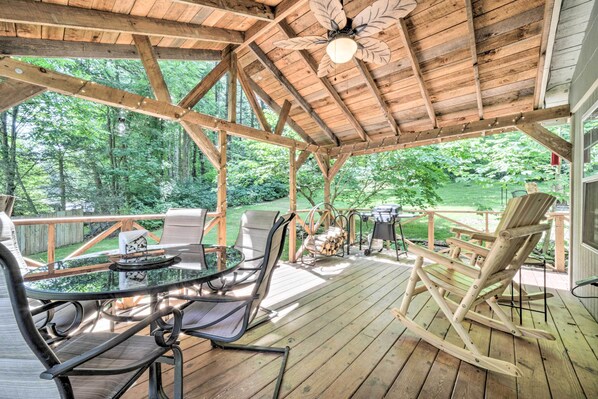 Waynesville Vacation Rental | 2BR | 1BA | Stairs Required | 780 Sq Ft