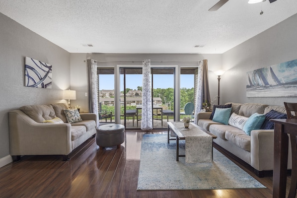 Great golf course views from the living room